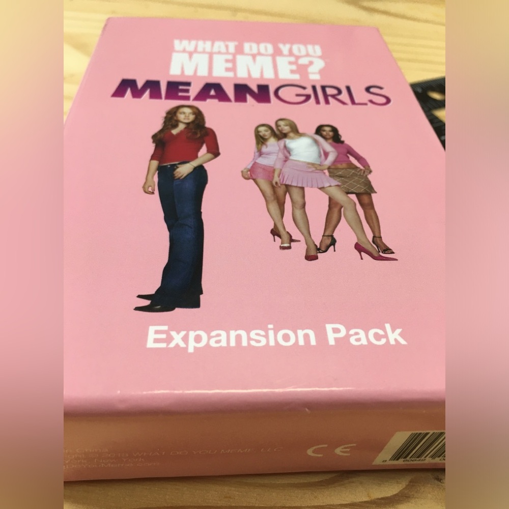 What Do You Meme? Mean Girls Expansion Pack: 2018 Paramount: Complete,